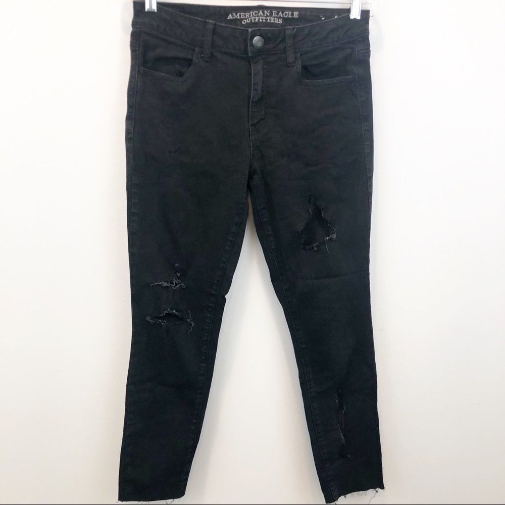 American Eagle Black Hi-Rise Distressed Jegging Size 8